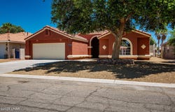 5708 Desert Lakes Dr, Fort Mohave, AZ 86426