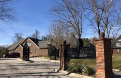 11 Royal Troon Circle, Oak Ridge, TN 37830