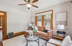 815 River St, IowaCity, IA 52246