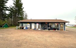 174 Evergreen, Republic, MI 49879-9105