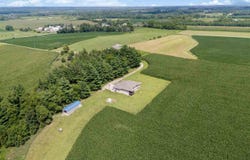 1823 250th Street NW, IA 52322