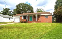 504 Plummer Drive, Chesapeake, VA 23320