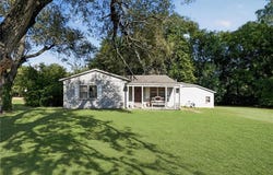 2412 N 10th Street, Independence, KS 67301