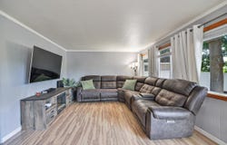 5925 N Ridgeview Pl, Spokane, WA 99205