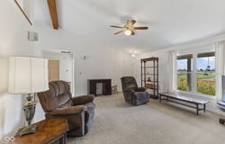 1016 W Creek Ridge Drive, Fountaintown, IN 46130
