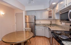 2485 Londin Lane E, Maplewood, MN 55119