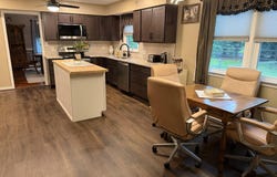 200 PELHAM DR, WAYNESBORO, VA 22980