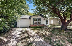 2108 Denison Street, Denton, TX 76201