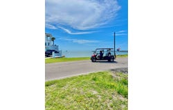 208 S Second St, ROCKPORT, TX 78382