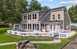 8688 S Valentine Road, Claypool, IN 46510-9391