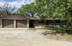 102 Sunrise Lane, Montezuma, IA 50171