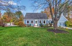 4 Penny Lane, Kennebunk, ME 04043
