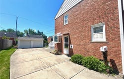 4980 Edsal Drive, Lyndhurst, OH 44124