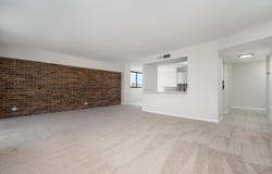 Schaumburg, IL 60193