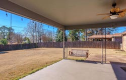 318 Wright Dr, Florence, AL 35633