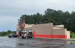 111 Lois Moore Drive, Scottsville, KY 42164