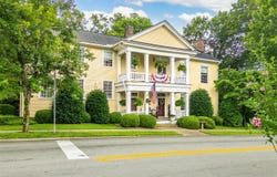113 W 9th Street, Russellville, KY 42276