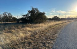 815 Feather Bay Drive, Brownwood, TX 76801