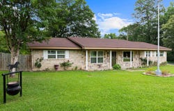 406 S Orchid Dr, White Oak, TX 75693