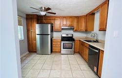 3116 Laurel Ridge Cir, Bridgeville, PA 15017