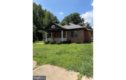 1846 EAST Boulevard, PETERSBURG, VA 23805