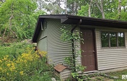90 CARLOCK Road, Murphysboro, IL 62966