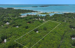 3380 Noyack Road, Sag Harbor, NY 11963