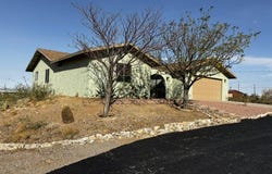 3967 N Bryce Road, Golden Valley, AZ 86413