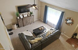 1733 PROVIDENCE DRIVE, Jefferson City, MO 65109