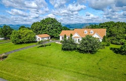 58 BRYNNER DRIVE, PETERSBURG, WV 26847