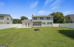 209 LAKELAWN DRIVE, MILFORD, DE 19963