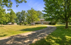 1021 Craft Road, Grass Lake, MI 49240
