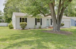 525  Helm Dr, Newport News, VA 23602