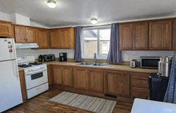 402 63rd St, San Diego, CA 92114