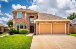 4758 Park Downs Drive, Fort Worth, TX 76137
