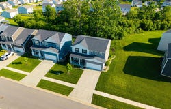 209 Ardmore Crossing Dr, Shelbyville, KY 40065