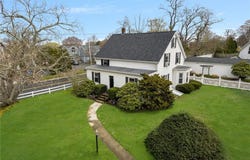 599 E Main Road, Middletown, RI 02842