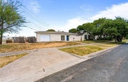624 Del Mar Boulevard, Corpus Christi, TX 78404