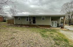 803 Ashland Rd., Ripley, MS 38663