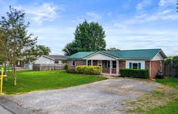 2044 Rolling Brook Drive NE, Cleveland, TN 37323