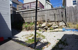 27 Shaw St, Lowell, MA 01851