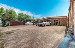 424 S Bryan Belt Line Road, Mesquite, TX 75149