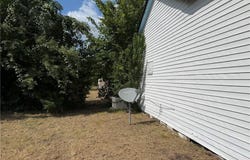 500 6th Street, Cameron, TX 76520