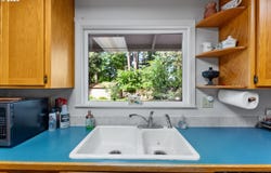 14280 S LELAND RD, Oregon City, OR 97045