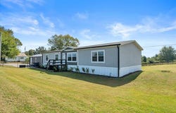 68 Burroughs Loop, Scottsboro, AL 35769