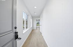 4690 SE 2ND St, Gresham, OR 97080