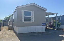 1470 Elizabeth St, Coalinga, CA 93210