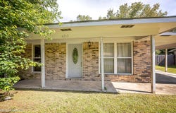 4213 Yosemite Drive, Ocean Springs, MS 39564