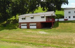 21569 State Route 16, Coshocton, OH 43812