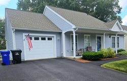 49 Lexington Court, Hudson, NH 03051